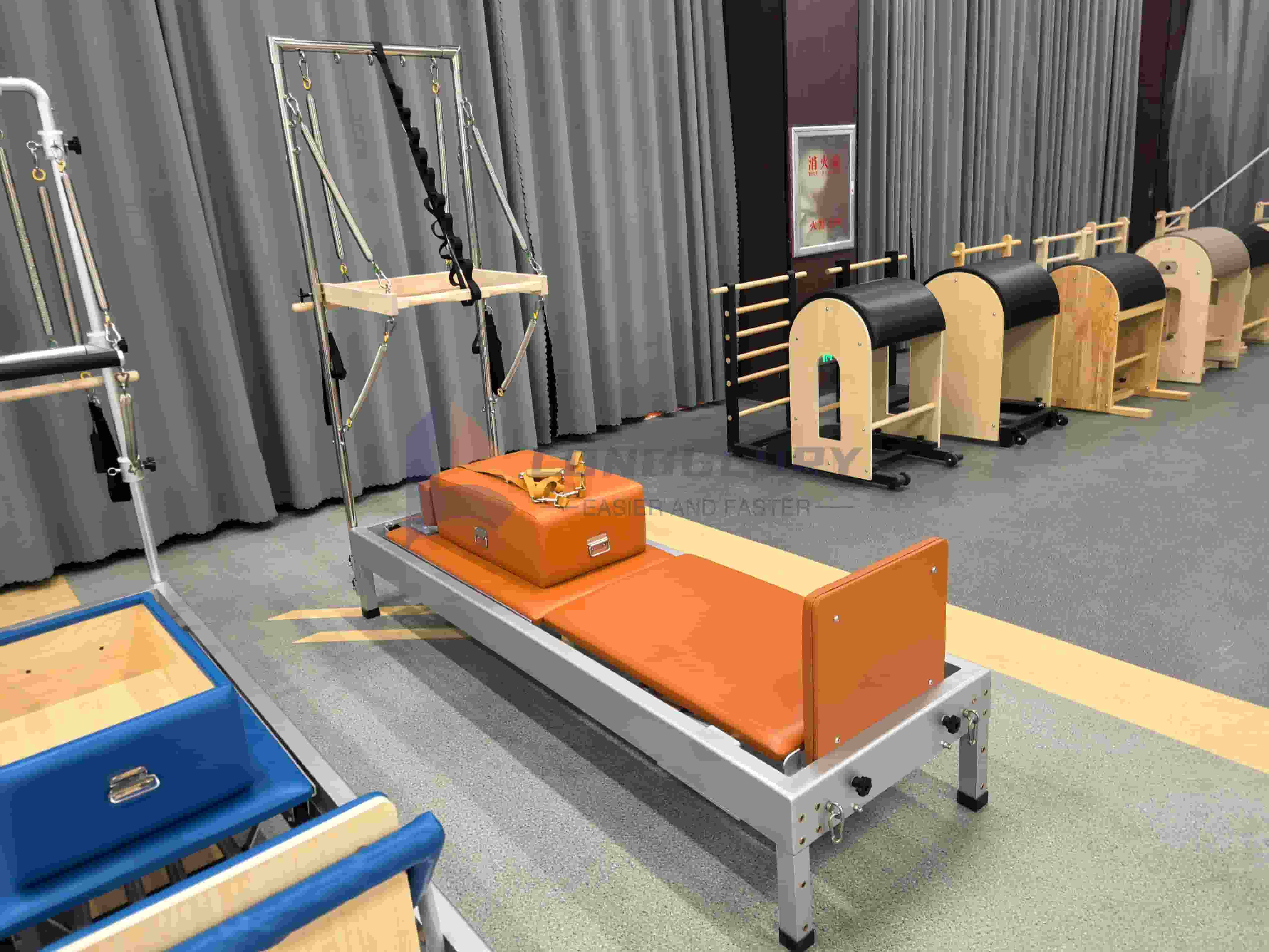 Alumiiniumist pilatese reformija torniga