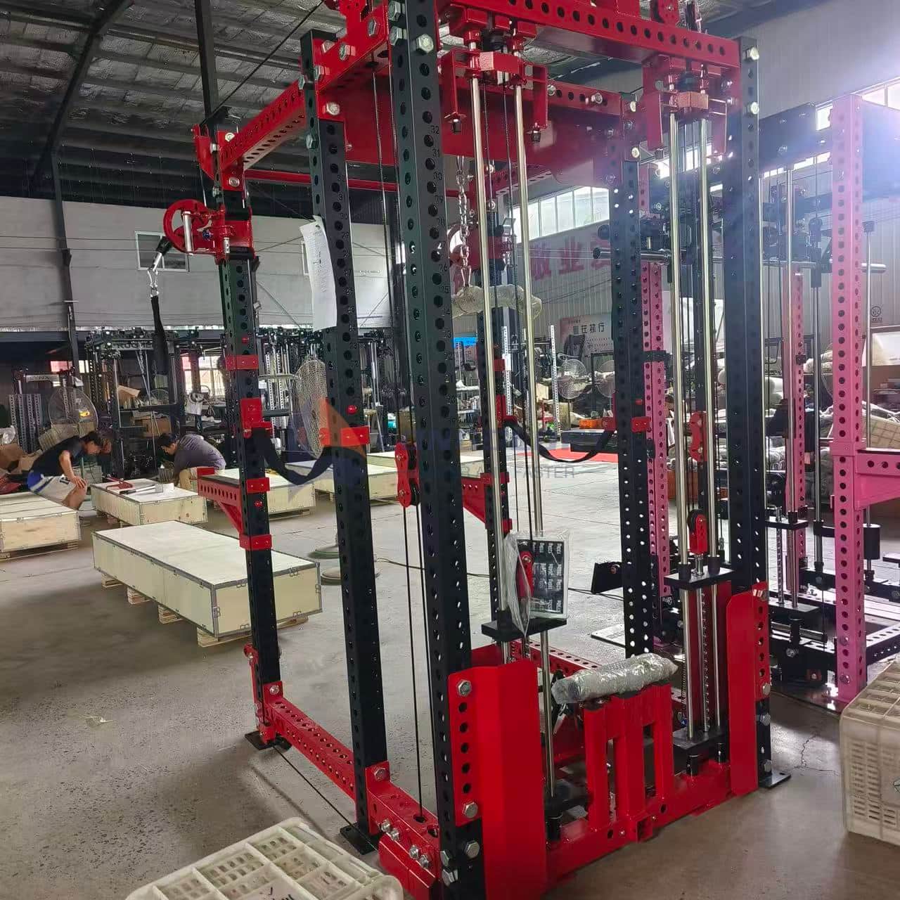 Multifunktsionaalne treeneri kaabli ristmik